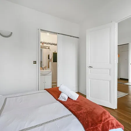 Aux Portes Sud De Paris, Logement Cosy Entier Le Kremlin-Bicêtre Exterior foto